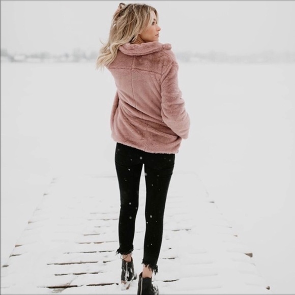 🆕🍂OLIVIA🍂Soft Plush Fur Jacket - Picture 3 of 4